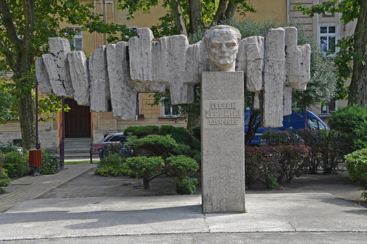 Strzelce Opolskie -  plac eromskiego