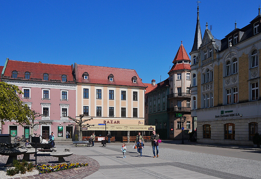 Wiosenny spacer po Pszczynie. W rynku.