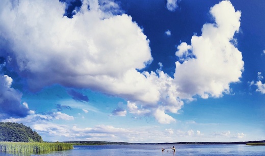 Jezioro Charzykowskie najlepiej prezentuje si z Maych Swornychgaci