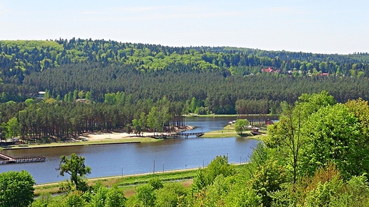 Widok z wiey na zalew