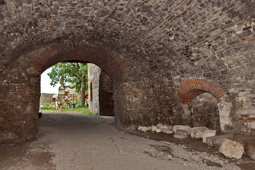 Rudno - ruiny zamku Tenczyn.