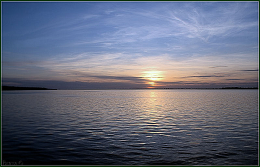 Zachód słońca nad Jeziorem Goczałkowickim.