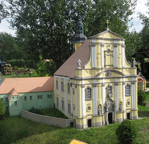 Park Miniatur Zabytkw Dolnego lska,koci w. Maternusa w Lubomierzu