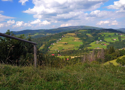 Widok na Barani Gr ze stokw Ochodzitej.