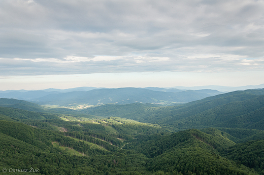 Widok z punktu widokowego pod Rabi Ska