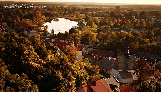 Dolina Ianki widok na zalew z zamku