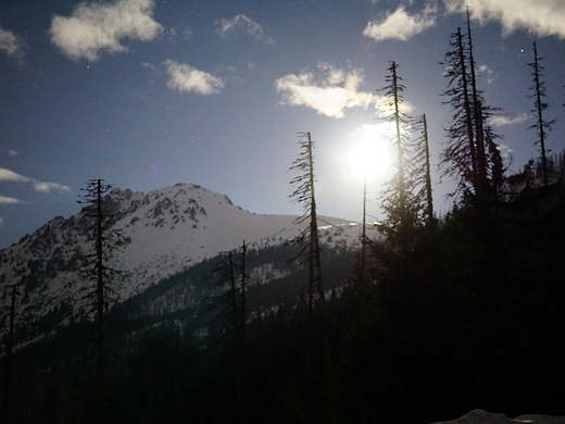 Tatry skpane w blasku ksiyca.