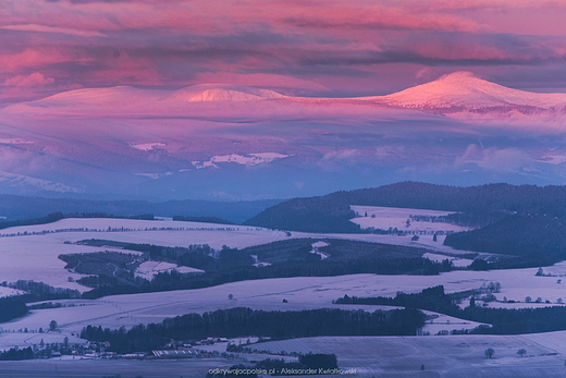 Widok na Karkonosze ze Szczelica Wielkiego