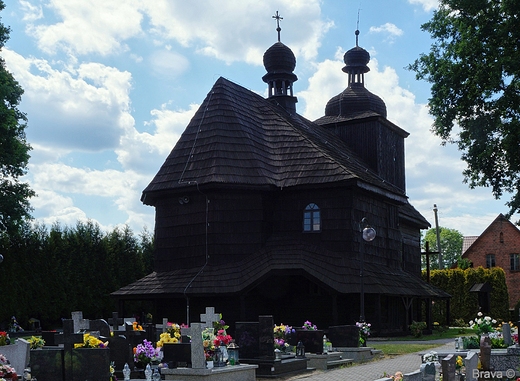 Kościół św. Marcina w Cieszowej - drewniany kościół z 1751 r.