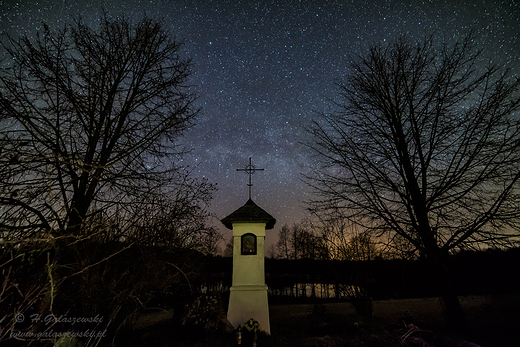 Milky Way i Kapliczka Jaczno