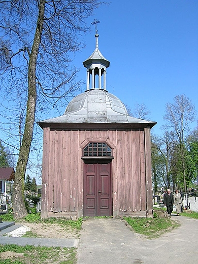 Raciborowice.Kaplica cmentarna z 1847r.