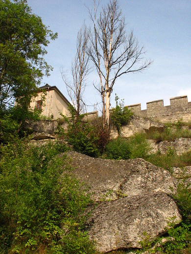 Mury obronne w Szydowie