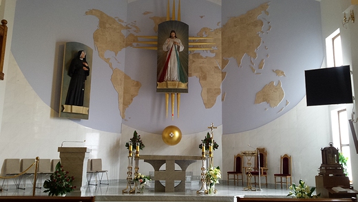 Prezbiterium nowej czci Sanktuarium Urodzin i Chrztu w. Faustyny