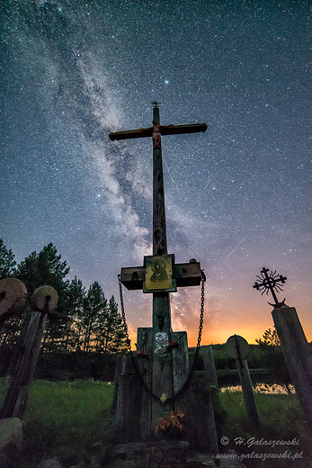 Czerwony Krzy  Milky Way  Perseid