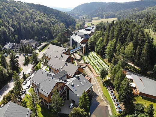Urlop w Beskidach, jak zaplanowa wycieczk - kompleks hotelowy
