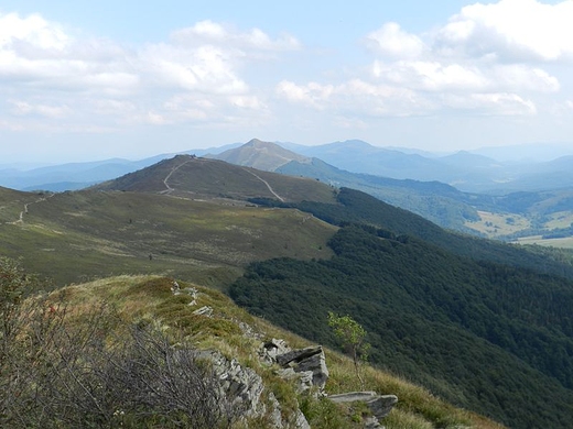 Pooniny Wetliska i Caryska a w gbi Tarnica