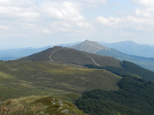 Pooniny Wetliska i Caryska a w gbi Tarnica