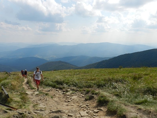 Widok z Wielkiej Rawki na Bieszczady ukraiskie