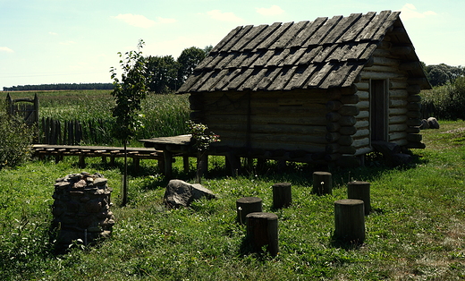 Rezerwat Archeologiczny  Grd Piastowski w Gieczu