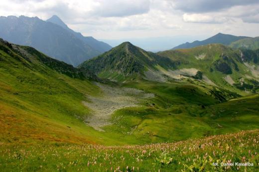 Widok z grani gwnej Tatr