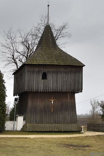 Zesp klasztorny Paulinw pw. w. Apostow Piotra i Pawa dzwonnica - Beszowa