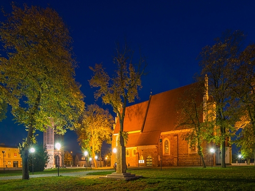 Wgrowiec - pnogotycki koci farny w. Jakuba.