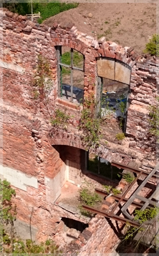 Widoki z wiey dawnego sanatorium