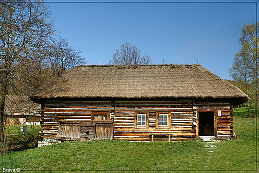 Skansen w  Wygiezowie - myn z Sadka z 2 po. XIX w., wewntrz izba kurna