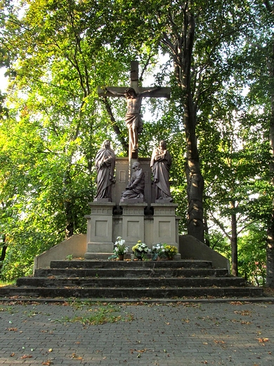 Kalwaria w miejscu kocioa