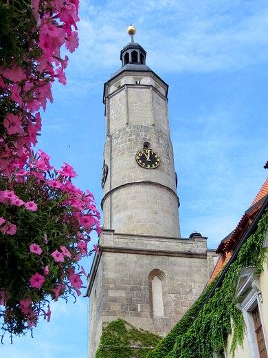 Wieża największego na Śląsku ratusza