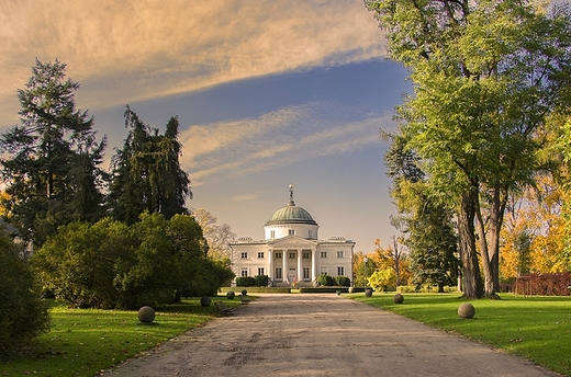 Lubostro park i paac.