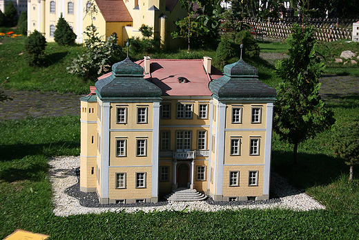 Park Miniatur Zabytkw Dolnego lska - Paac omnicki