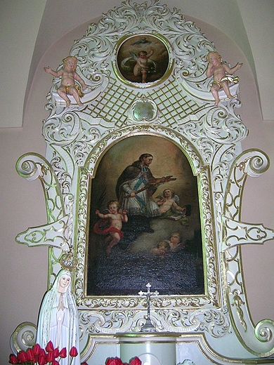 Kocil w.Mikolaja,oltarz boczny z obrazem Jana N.