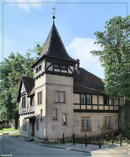 Dworek myliwski w  Strzelcach Opolskich