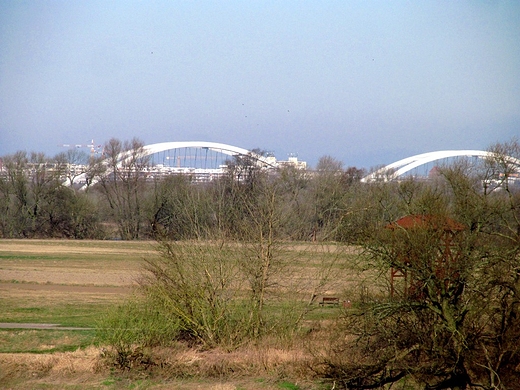 Dwa przsa mostu