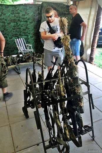 Fort MarianMarian Laskowski - Muzeum Historycznych Pojazdw Wojskowych TYTAN.
