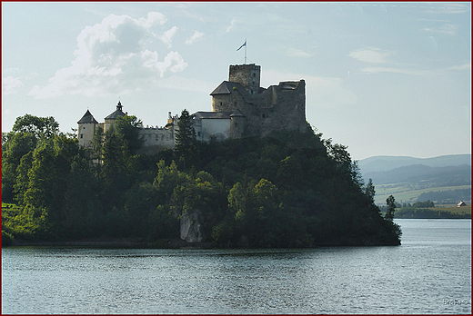 Zamek w  Niedzicy - Dunajec