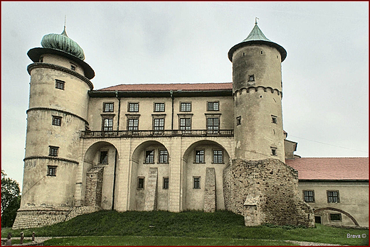 Nowy Winicz - zamek z II poowy XIV wieku