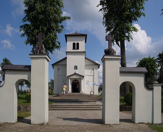 wita Woda k.Wasilkowa. Sanktuarium Matki Boej Bolesnej.