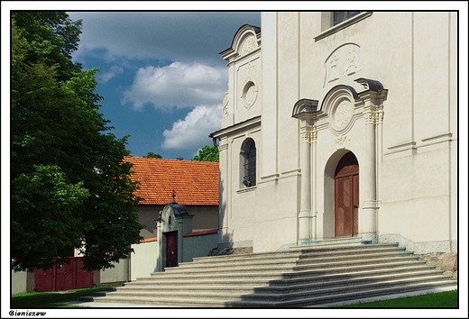 Bieniszew - barokowy koci p.w. Narodzenia Najwitszej Marii Panny