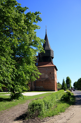 gotycki koci w Cedrach Wielkich pw. w. Aniow Strw