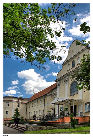 Konin - koci w. Marii Magdaleny  i klasztor oo. Reformatw