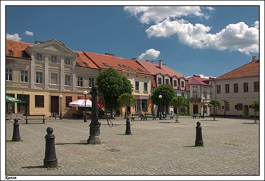 Konin - kamieniczki na Placu Wolnoci (rynek)