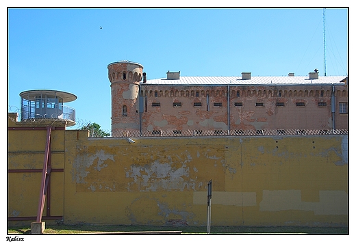 Kalisz - Wizienie na Tycu (widok od ul. dzkiej)