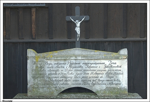 Droszew - wzruszajcy przekaz sprzed niemal 200 lat na grobowcu Morawskich