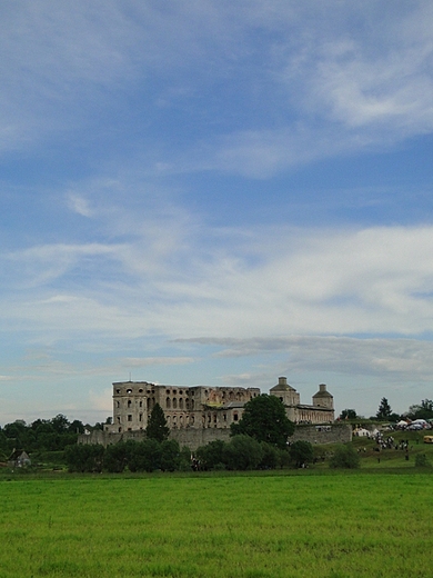 Ujazd - zamek