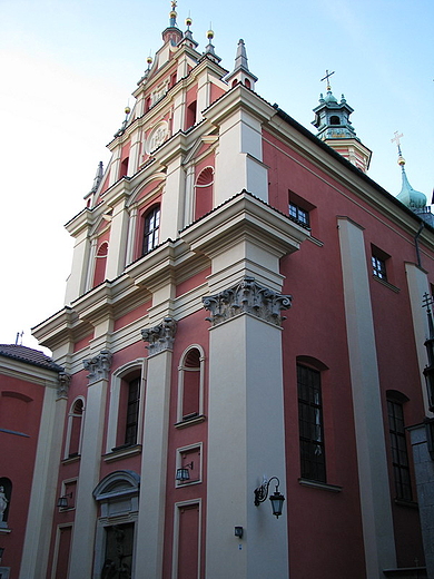 Fasada kocioa Matki Boskiej askawej(Patronki Warszawy)