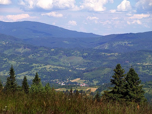 Widok z Rachowca w kierunku południowym.