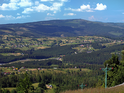 Barania Gra 1220m npm. widziana ze zbocza Rachowca.