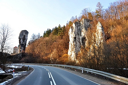 Pod Maczug Herkulesa, Pieskowa Skaa